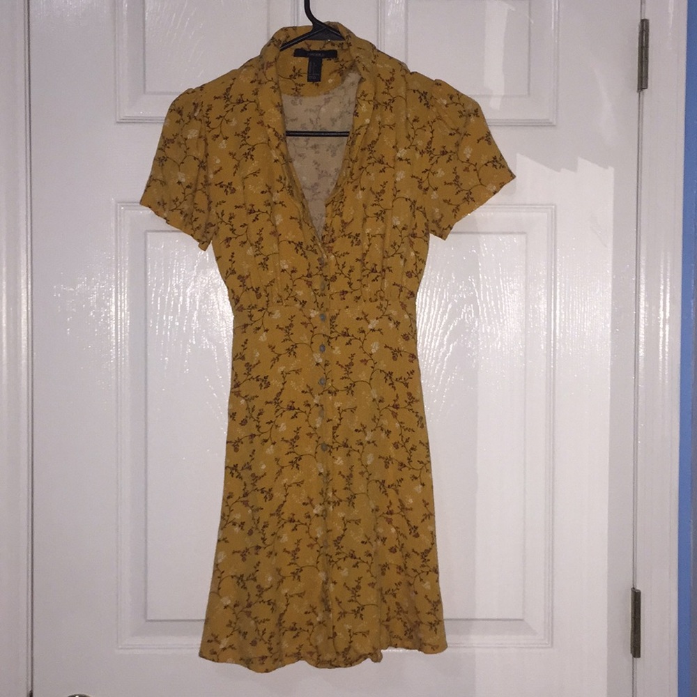 Yellow Floral Dress 🌼